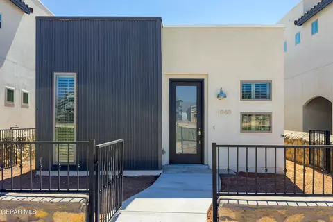 5848 Kobe Bryant St, El Paso, TX 79924