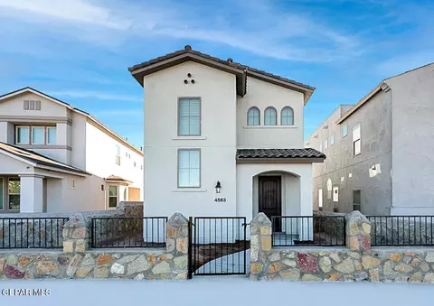 5852 Kobe Bryant St, El Paso, TX 79924