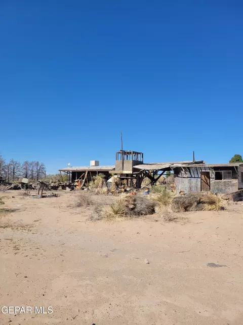 421 E Joy Dr, Anthony, NM 88021 photo 7