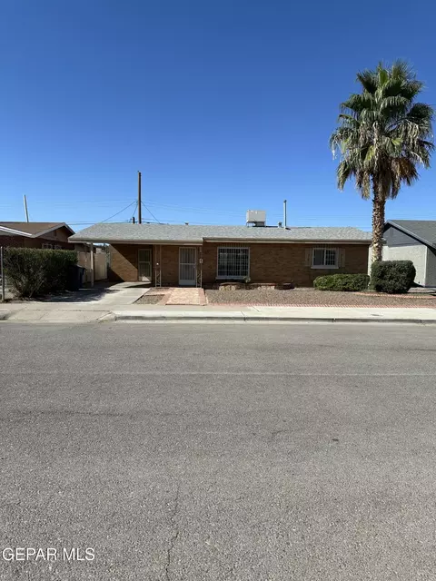 257 Trinity Pl, El Paso, TX 79905