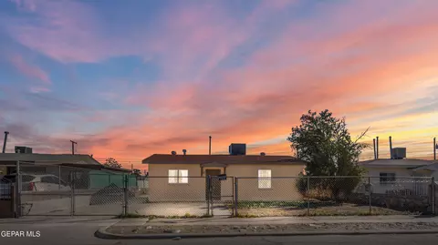 644 Val Verde St, El Paso, TX 79905