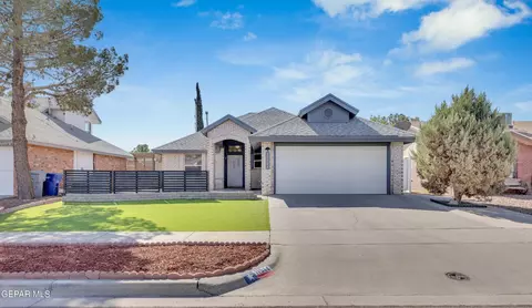 11544 Caballo Lake Dr, El Paso, TX 79936