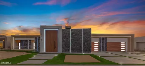 404 Del Rio View Dr, El Paso, TX 79932