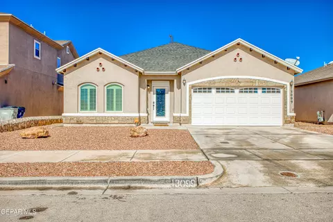 13099 Red Cv, El Paso, TX 79938