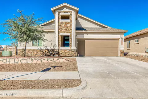 892 Holly Park Ave, Santa Teresa, NM 88008