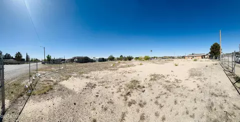11608 Ernest Rd, Socorro, TX 79927
