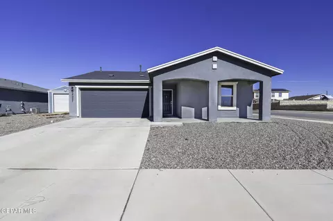 14337 Paraiso Dr, Horizon City, TX 79928