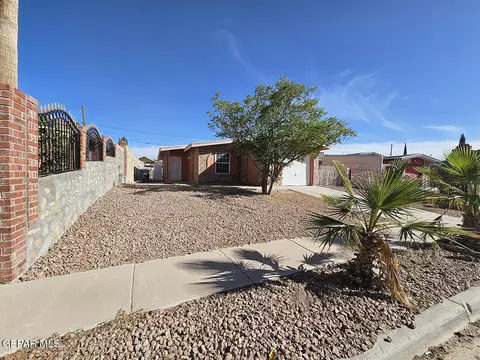 284 Sandy Hills Ln, El Paso, TX 79928
