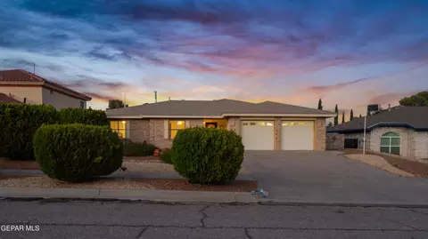 4337 Loma De Oro Dr, El Paso, TX 79934