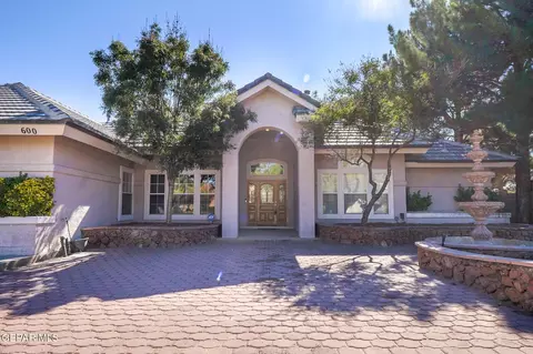 600 Rosinante Rd, El Paso, TX 79922