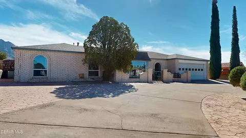 532 Satellite Dr, El Paso, TX 79912