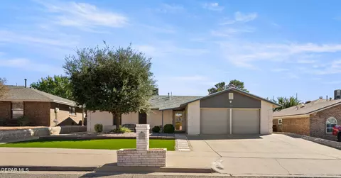 840 Agua Caliente Dr, El Paso, TX 79912
