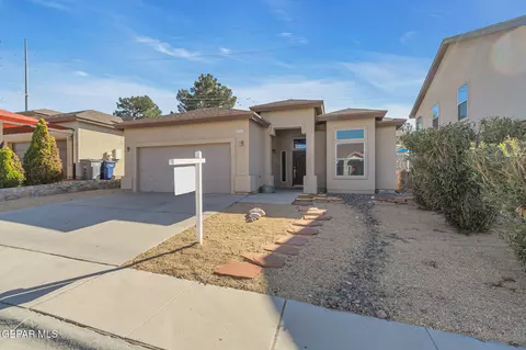 7712 Maple Landing Ct, El Paso, TX 79912