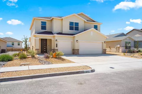 2391 Enchanted Crown Ln, El Paso, TX 79911