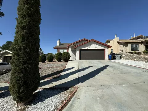 225 Arisano Dr, El Paso, TX 79932