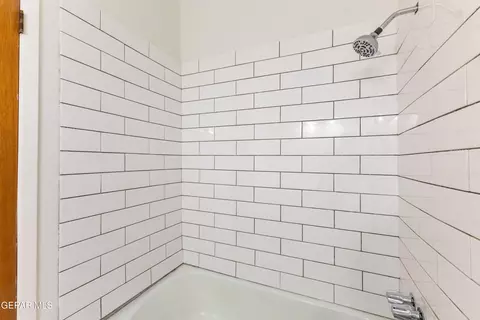 Bath - 10436 Lambda Dr, El Paso, TX 79924 photo 3 of 3
