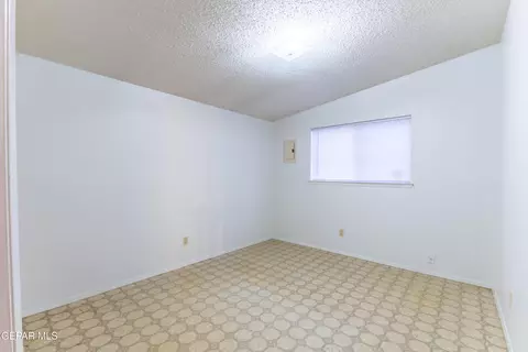 Bedroom - 10436 Lambda Dr, El Paso, TX 79924 photo 3 of 8