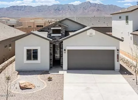 13824 Loreina Luz Ave, El Paso, TX 79928