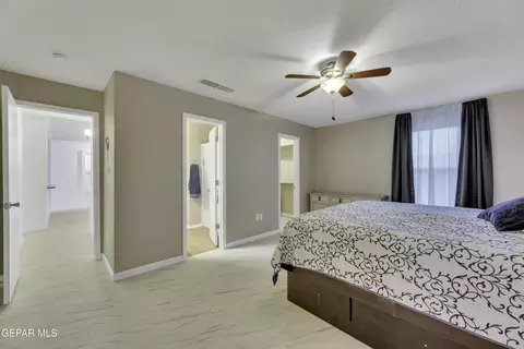 Bedroom - 6234 Spotted Eagle Dr, El Paso, TX 79924 photo 2 of 6