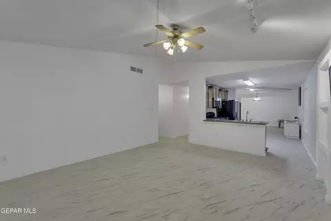 Living - 6234 Spotted Eagle Dr, El Paso, TX 79924 photo 5 of 9