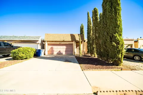 10720 Chert St, El Paso, TX 79924