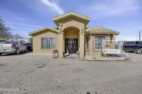 525 Hartley Ave, San Elizario, TX 79849