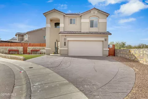 749 Wycliffe St, El Paso, TX 79928