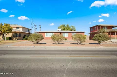 5135 Timberwolf Dr, El Paso, TX 79903