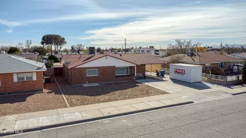 8120 Catalpa Ln, El Paso, TX 79925