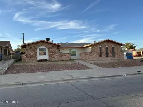 2149 Octubre Dr, El Paso, TX 79935
