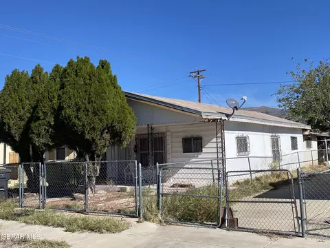 618 Delaware Ave, Alamogordo, NM 88310