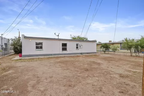 Exterior - 239 Sofia Pl, El Paso, TX 79907 photo 5 of 9