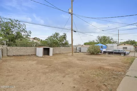 Exterior - 239 Sofia Pl, El Paso, TX 79907 photo 6 of 9