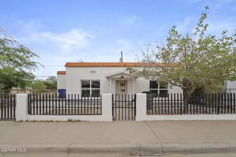 Exterior - 239 Sofia Pl, El Paso, TX 79907 photo 4 of 9