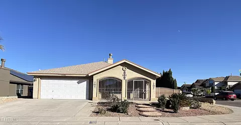1320 Fito Hernandez St, El Paso, TX 79928