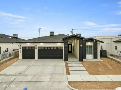 2305 Tierra Zaria Pl, El Paso, TX 79938