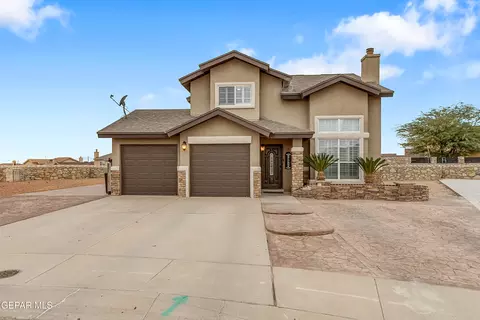 521 Sun City Pl, El Paso, TX 79928