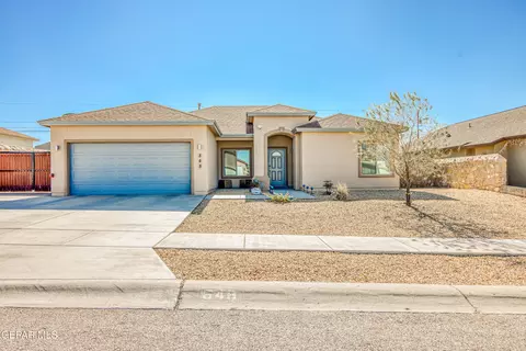 848 Jalynn Grace Dr, Canutillo, TX 79835