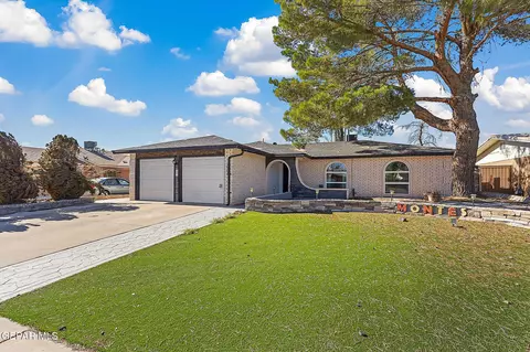 1713 Jerry Abbott St, El Paso, TX 79936
