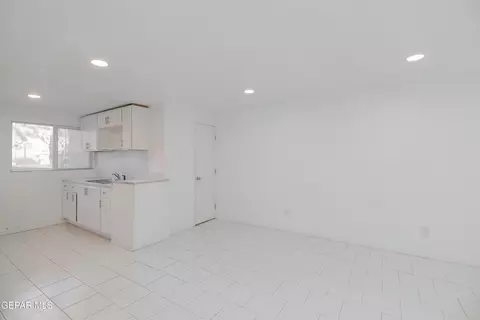 Living - 1213 Wright St, El Paso, TX 79902 photo 2 of 4