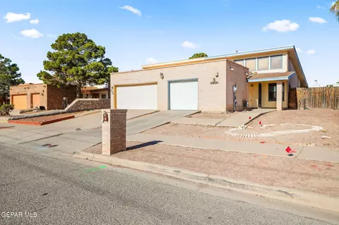 11827 Taffy Bagley Dr, El Paso, TX 79936