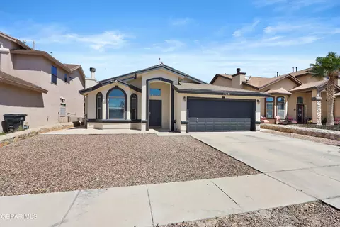 13331 Candace Ln, El Paso, TX 79928