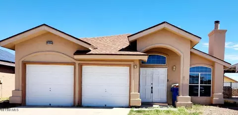 10365 Valle Fertil Dr, Socorro, TX 79927