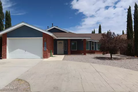 14453 Desierto Lindo Ave, El Paso, TX 79928