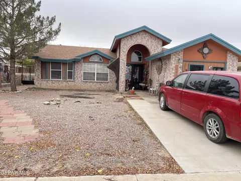 14488 Encantado Dr, Horizon City, TX 79928