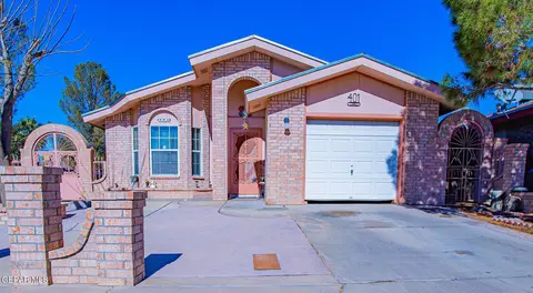 401 Minnesota Ct, Socorro, TX 79927