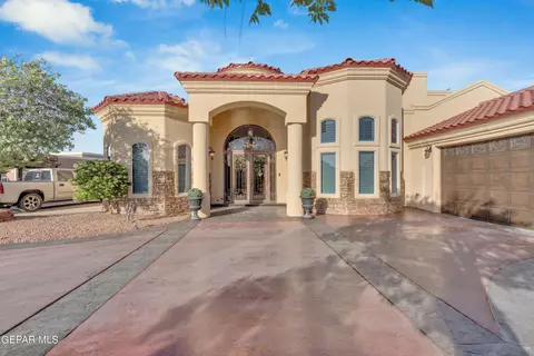3640 Tierra Berlin Ln, El Paso, TX 79938