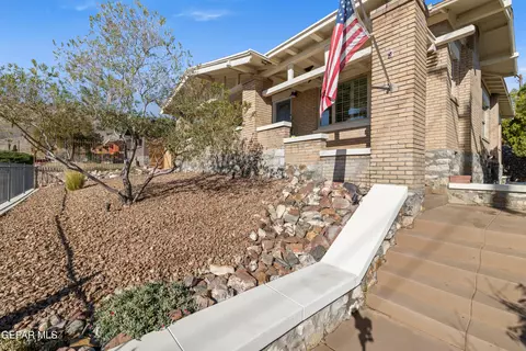 2733 Louisville Ave, El Paso, TX 79930