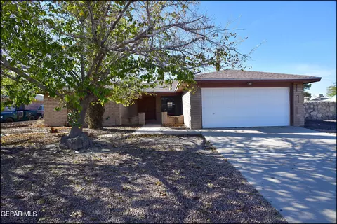 3217 Seabrook St, El Paso, TX 79936