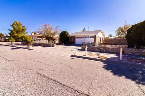 3116 Hector Dr, El Paso, TX 79935